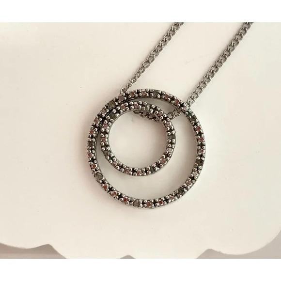 Italian Made Sterling Silver Vintage Minimalist Cubic Zirconia Pendant Necklace - Picture 3 of 9